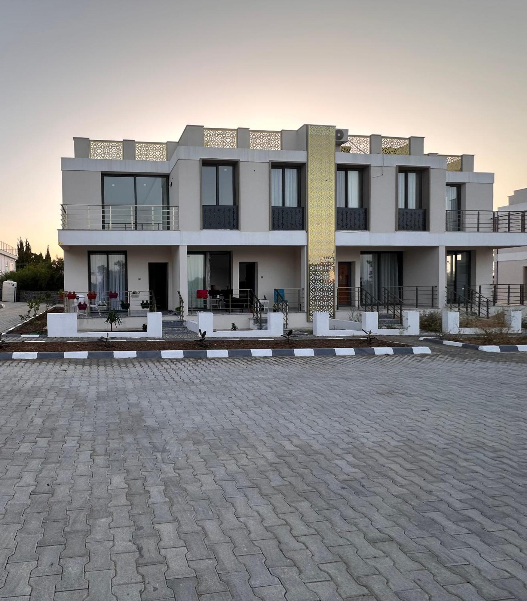 Palmiye Apartment Kerínia Kültér fotó